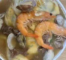 Bawang Family Feast Rice Noodle Roll