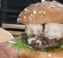 Garlic Shrimp Burger from Argentina