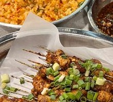 Sauce-Braised Meat Skewers