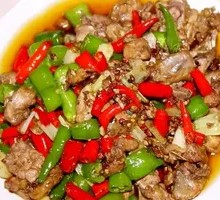 Chicken with Small Chili Peppers
