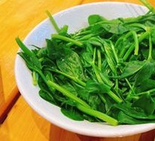 Blanched Pea Shoots