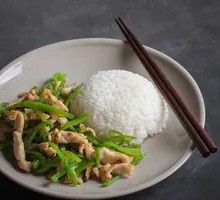 Green Pepper Shredded Pork Rice