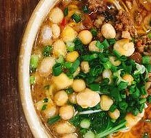 Secret-Recipe Pig Intestine Noodles