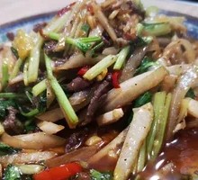 Stir-Fried Beef Strips