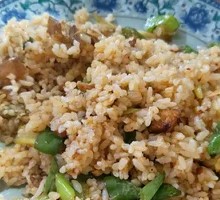 Green Pepper Stir-fried Fried Rice