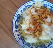Cordyceps Chicken Soup Dumplings