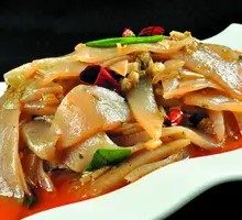 Sour Cabbage Stir-Fried with Konjac