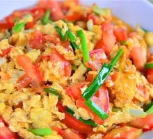 Tomato and Egg Stir-Fry