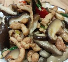 Stir-fried Pork with Mushrooms