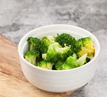Garlic Mashed Broccoli