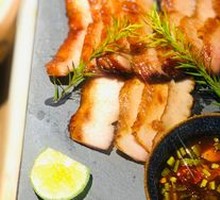 Charcoal-Grilled Pork Neck Meat