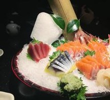 Assorted Sashimi Platter