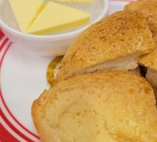 Pineapple Oil Sandwich