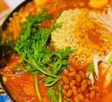 Korean-style Bulgogi Hot Pot