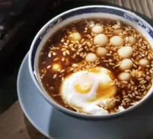 Eastern Han Glutinous Rice Balls with Egg in Fermented Rice Wine