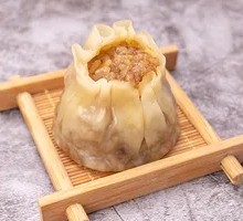 Stuffed Chicken and Glutinous Rice Dumplings