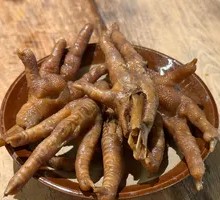 Braised Chicken Feet in Spiced Sauce