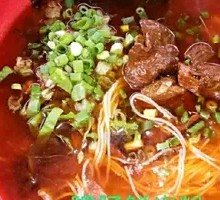 Stewed Intestine with Fresh Rice Noodles