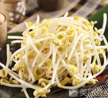 Bean sprouts