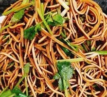 Cold-mixed tofu skin strips