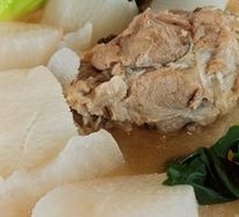 Braised Bone with Radish