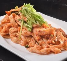 Spicy Beef Tendon Noodles