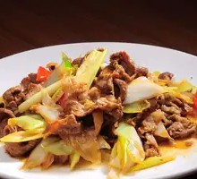 Scallion Stir-Fried Lamb
