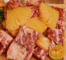 Pineapple Roasted Ribs