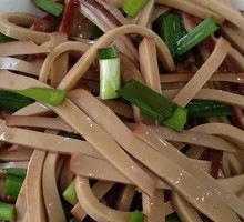 Spiced Egg Sheet Salad