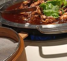 Sauce-Braised Rabbit with Sauce-Braised Frog