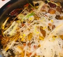 Sour Radish Duck Bone Soup