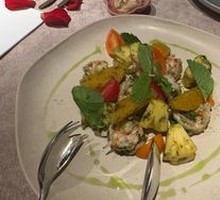 Spicy Pineapple Shrimp Salad