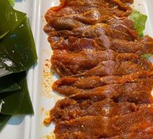 Secret-Recipe Beef Slicing