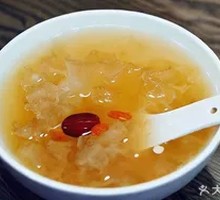 Freshly Simmered Silver Ear Soup