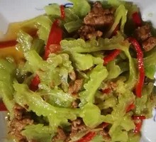 Bitter Melon with Pork Rice Bowl