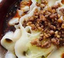 杂酱刀削面