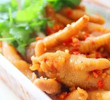 Spicy Betel Nut Chicken Feet