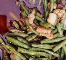 Braised Pork with Green Beans