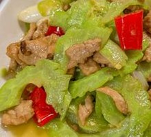 Bitter Melon with Pork Slices