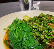 Leek-Scented Tengchong Beef Strips