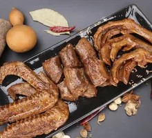 Spicy Chicken and Duck Delicacy Platter