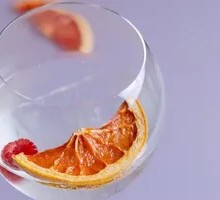 Extraordinary Golden Mocktail