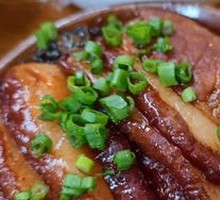 Salted Pork with Preserved Vegetables