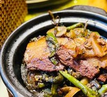 Mashed Pepper Stir-fried Pork Belly