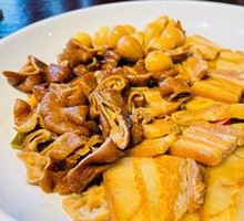 Old Braised Pork Intestines