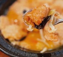 Fried Rice Noodles with Pork