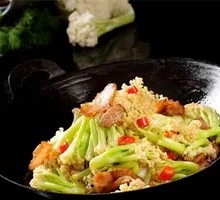Spicy Cauliflower in Hot Pot