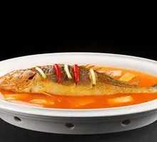Sichuan-style Braised Large Yellow Croaker