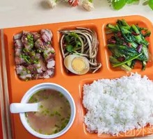 Sliced Pork with Bamboo Shoots and Wood Ear Mushrooms with Stir-Fried Vegetables and Twice-Cooked Pork