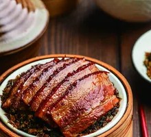 Braised Pork with Preserved Vegetable in Clay Pot Rice